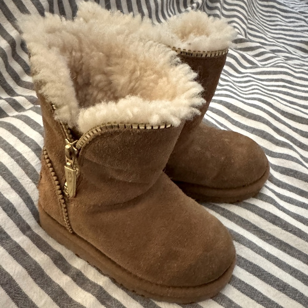 UGG Tan Shearling Kids Boots